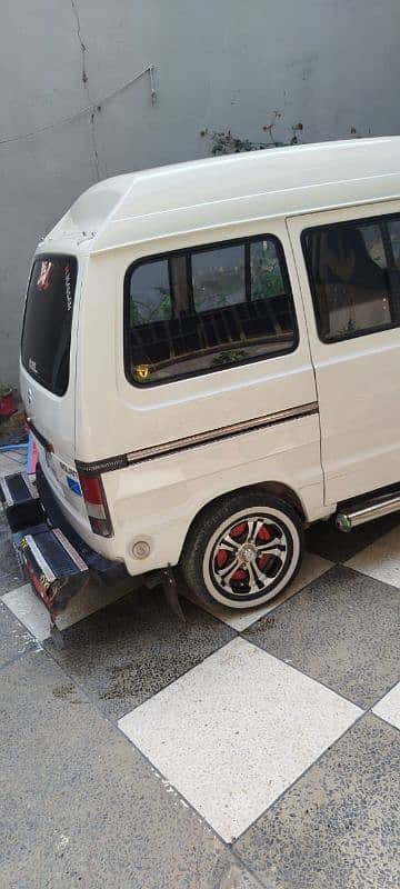 Suzuki Bolan 2014 6