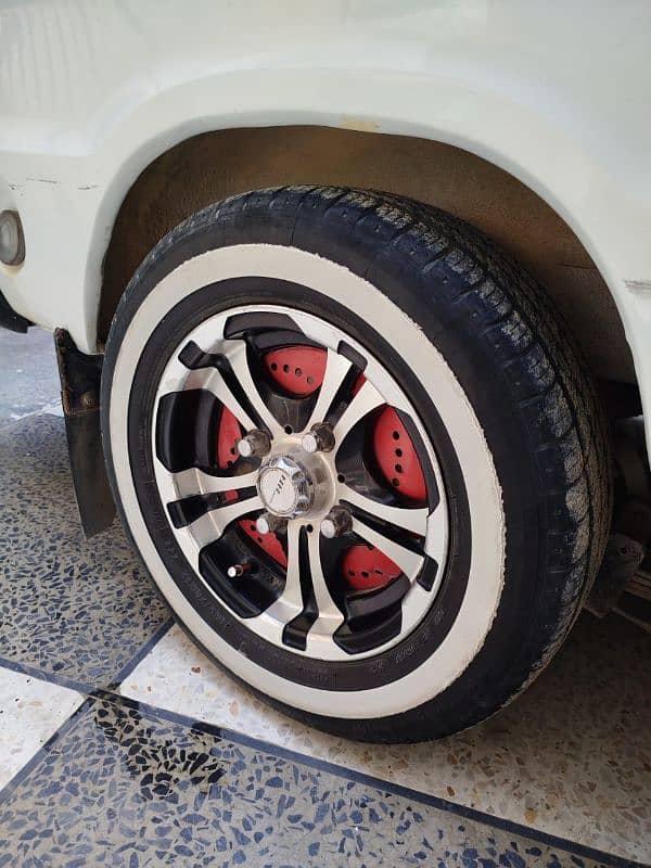 Suzuki Bolan 2014 13