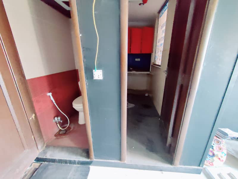 4 Marla Ground+Mezzanine For Rent In DHA Phase 1,Block K,Pakistan,Punjab,Lahore 9