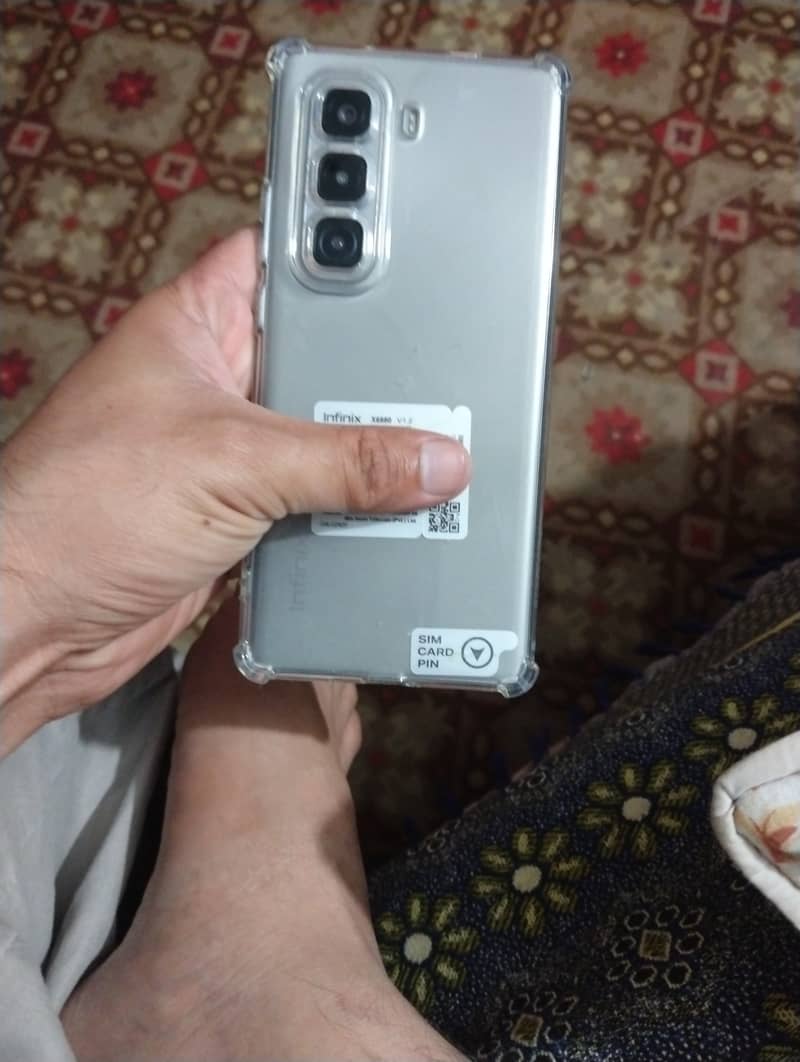 Infinix hot 50 pro plus 8gb + 8gb 256gb rom AMOLED display 1