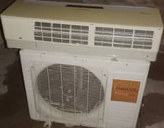 1 ton kenwood Ac for sell