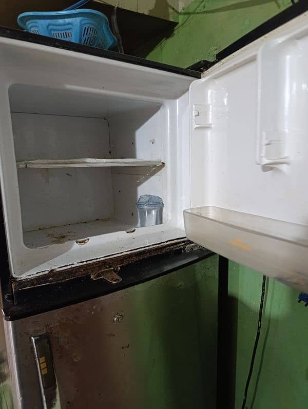 refrigerator large compressor kharab hai 3