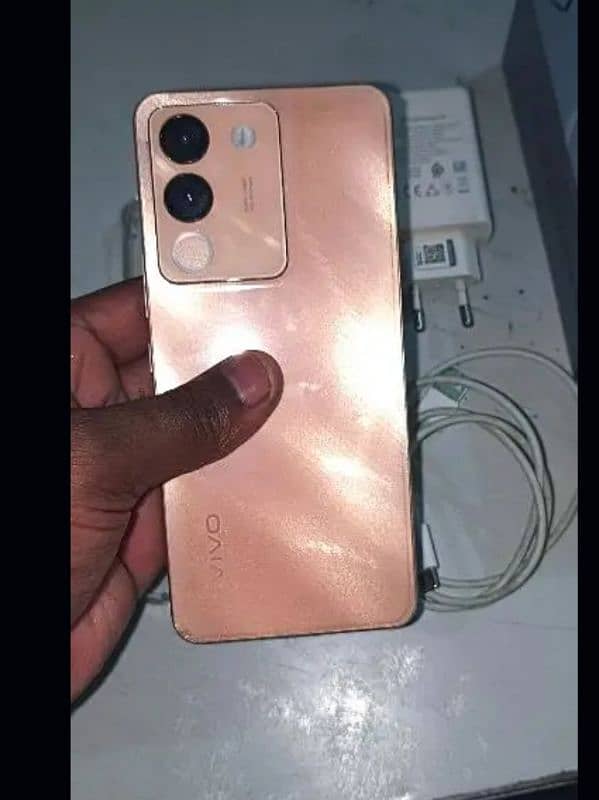 vivo v29 e 8 / 256 gb with box 2