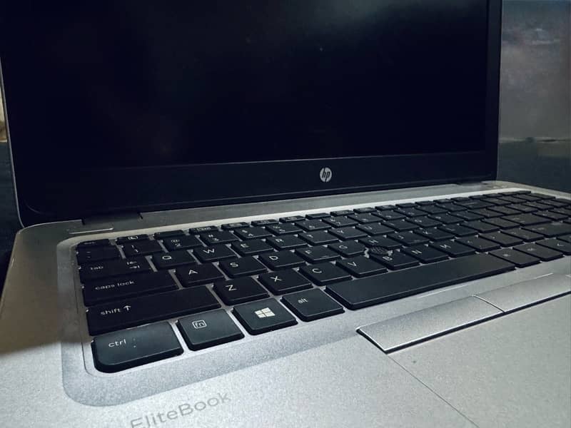 HP EliteBook 850G i7-6th Gen, Dedicated GPU 9