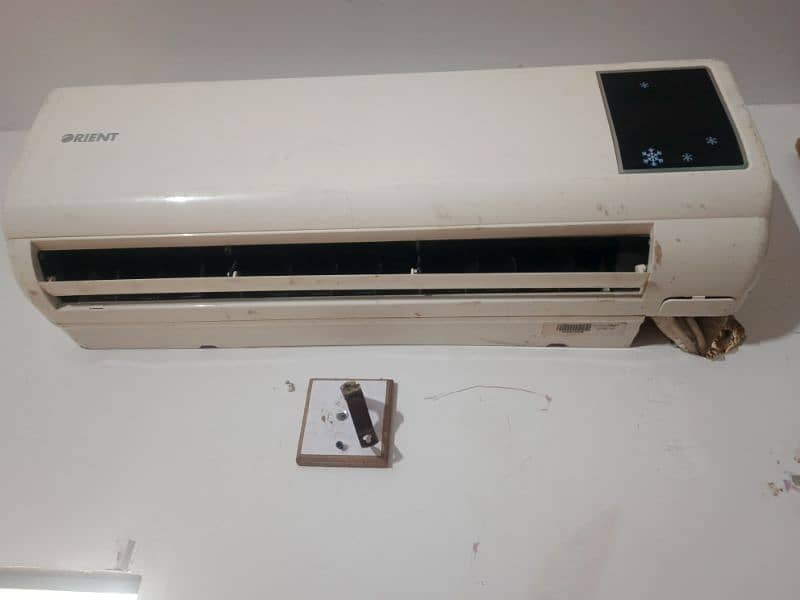 Orient AC 1 Ton 0