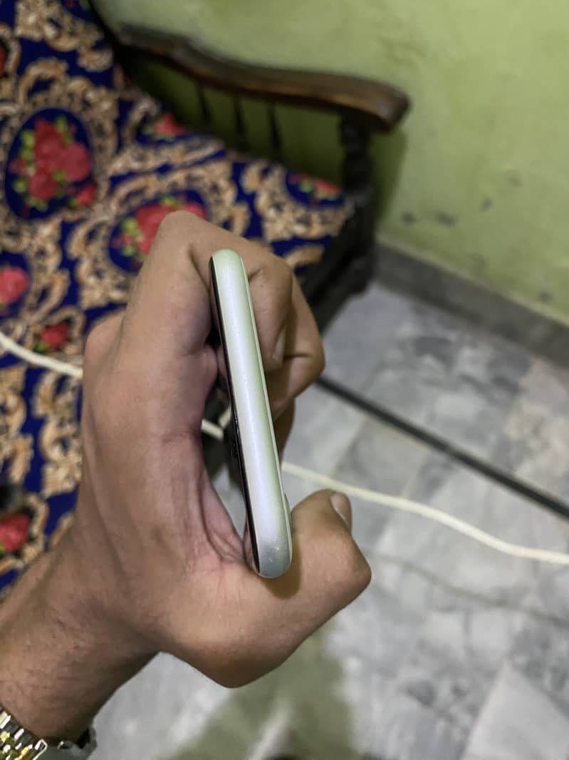 iphone se 2020 jv condition 10/8 1
