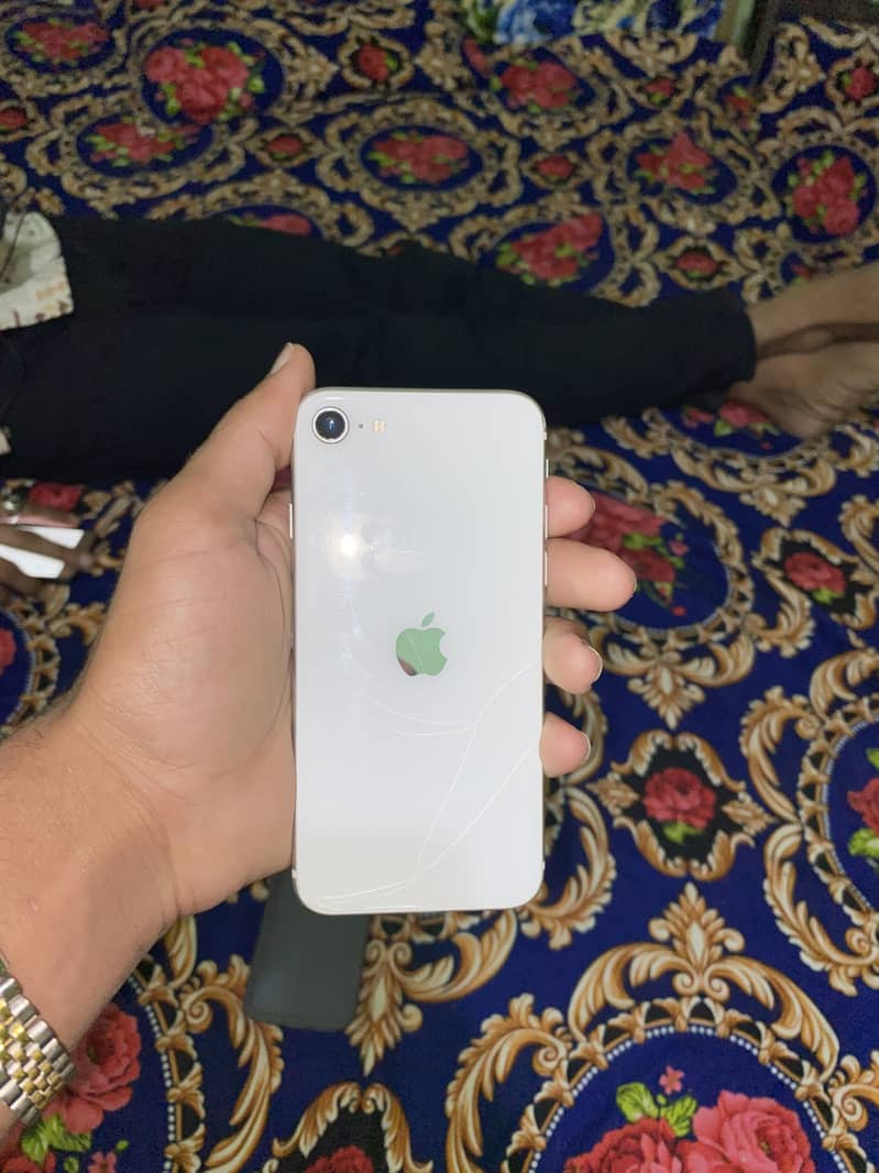 iphone se 2020 jv condition 10/8 5