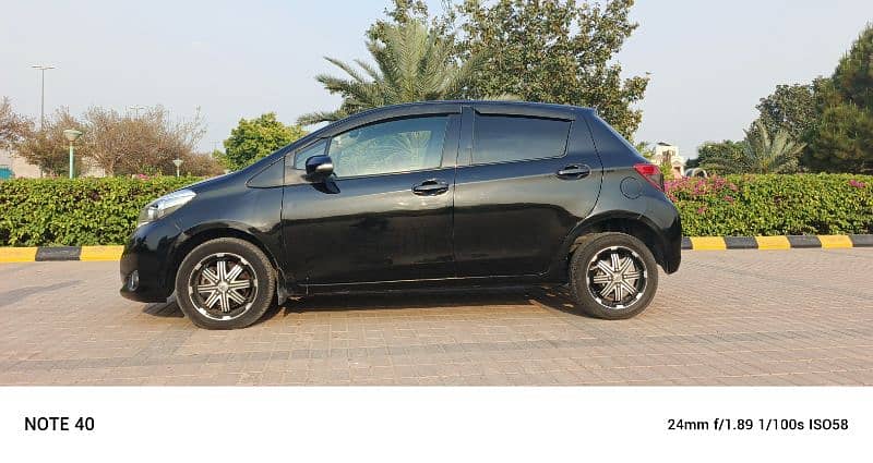 Toyota Vitz 2011 model registration 2015 7