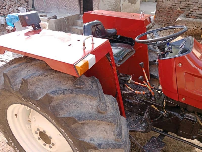 New Holland 640 2022 4