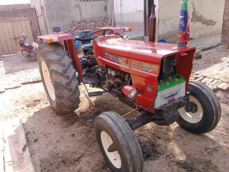 New Holland 640 2022 1
