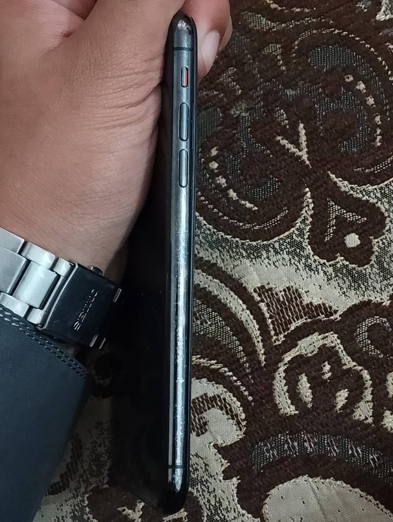 IPhone 7 ( Pta approved ) 128 gb 1