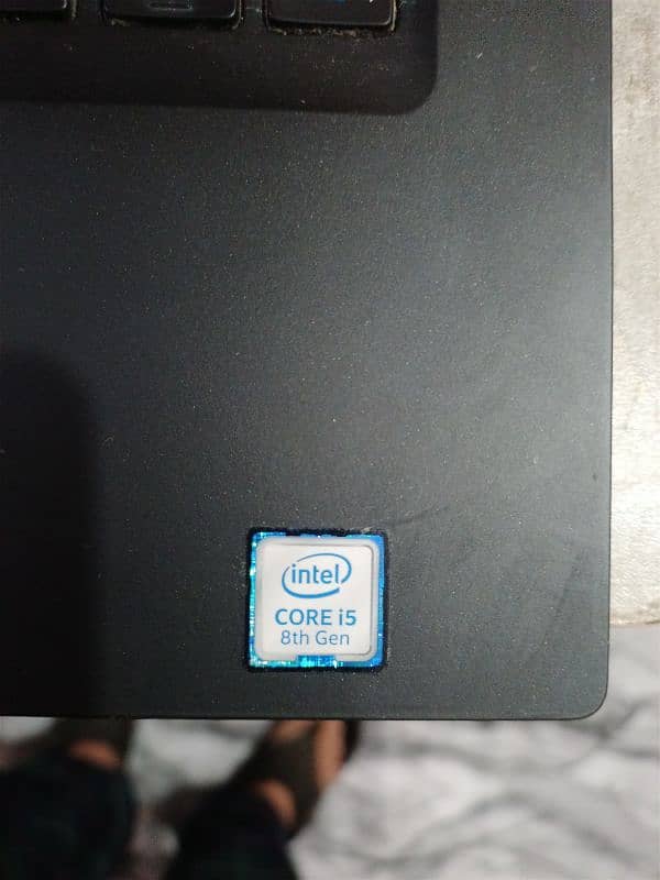 Dell Latitude 7490 Core  i5, 8GB RAM 256GB SSD 4