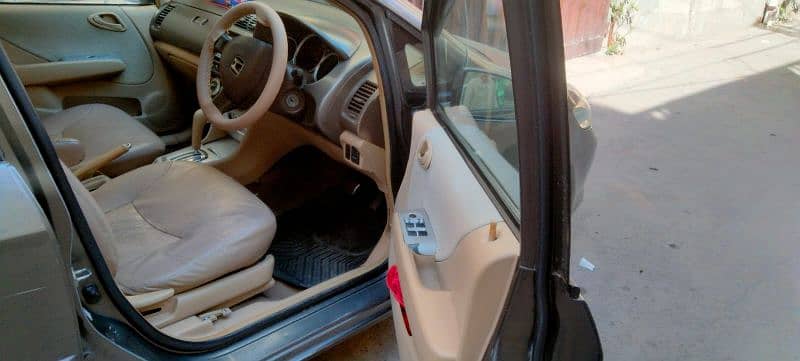 Honda City IDSI 2006 11