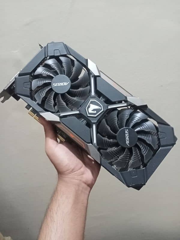 RX 580 8GB Gigabyte aorus elite XTR 1