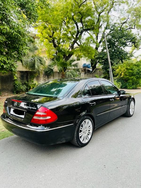 Mercedes E Class 2005 3