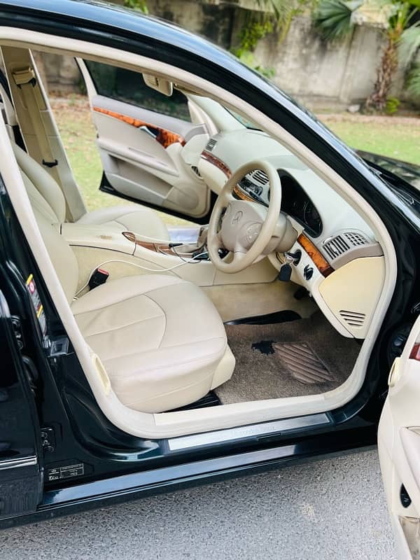 Mercedes E Class 2005 8
