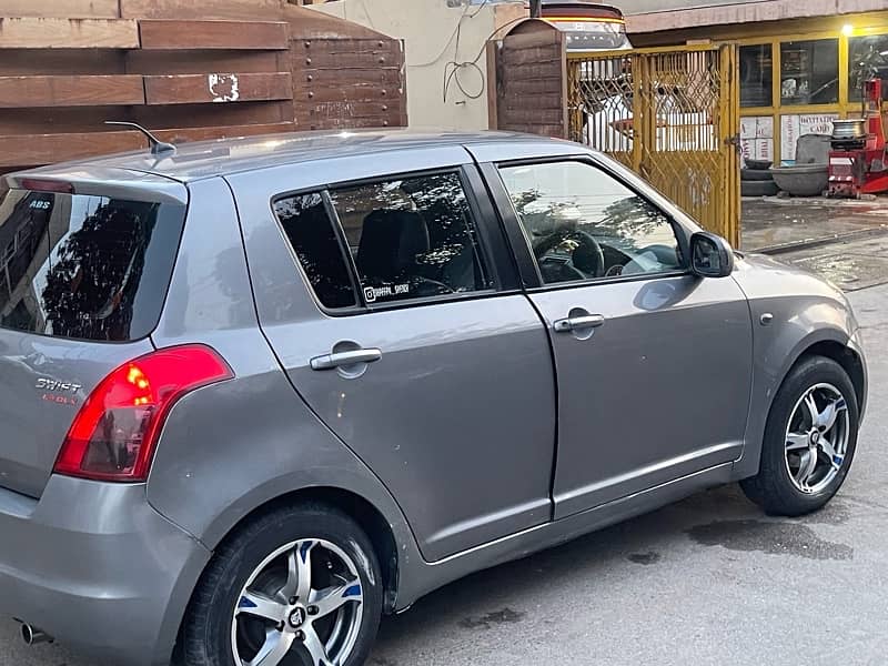 Suzuki Swift 2014 5