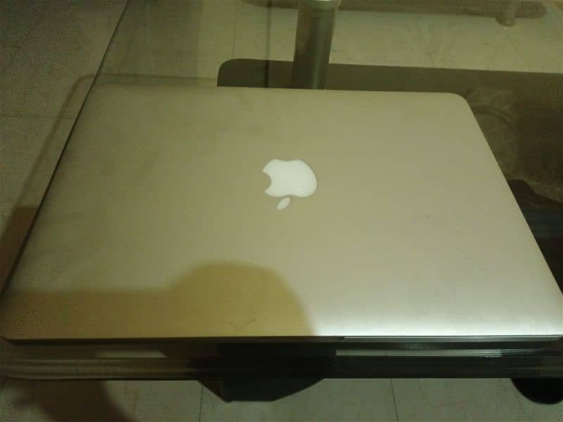 Apple Macbook Pro 2015 i5 16GB RAM 128GB SSD 0