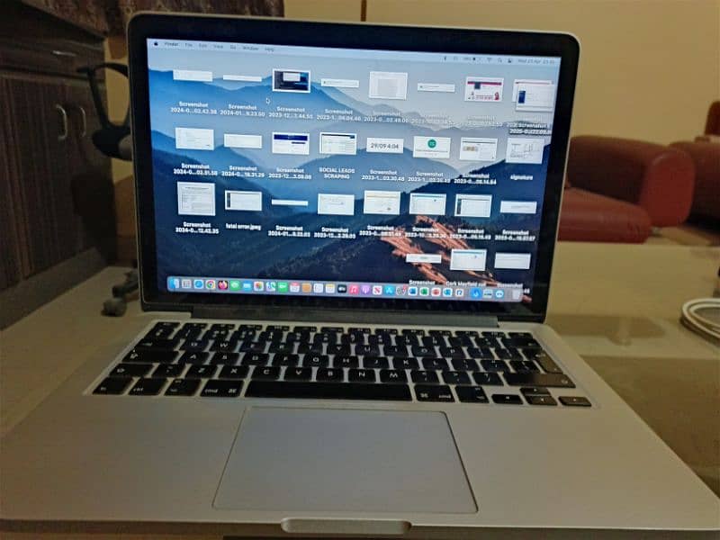 Apple Macbook Pro 2015 i5 16GB RAM 128GB SSD 1