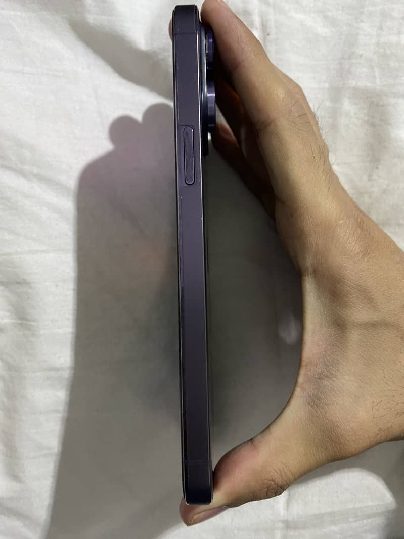 iphone 14 pro max Factory unlock 256gb with box and cable 2