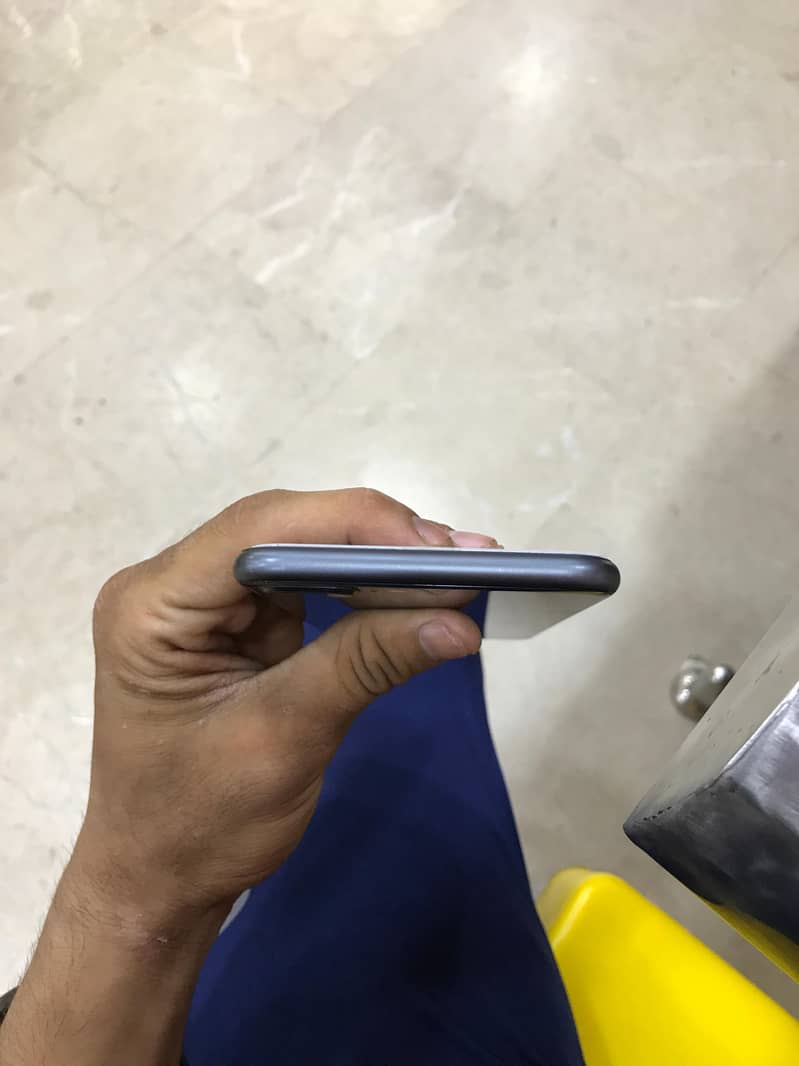 i phone 8 plus 3