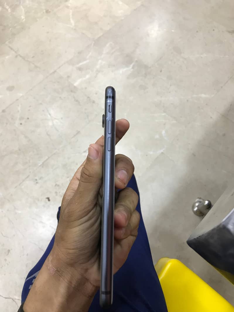 i phone 8 plus 5