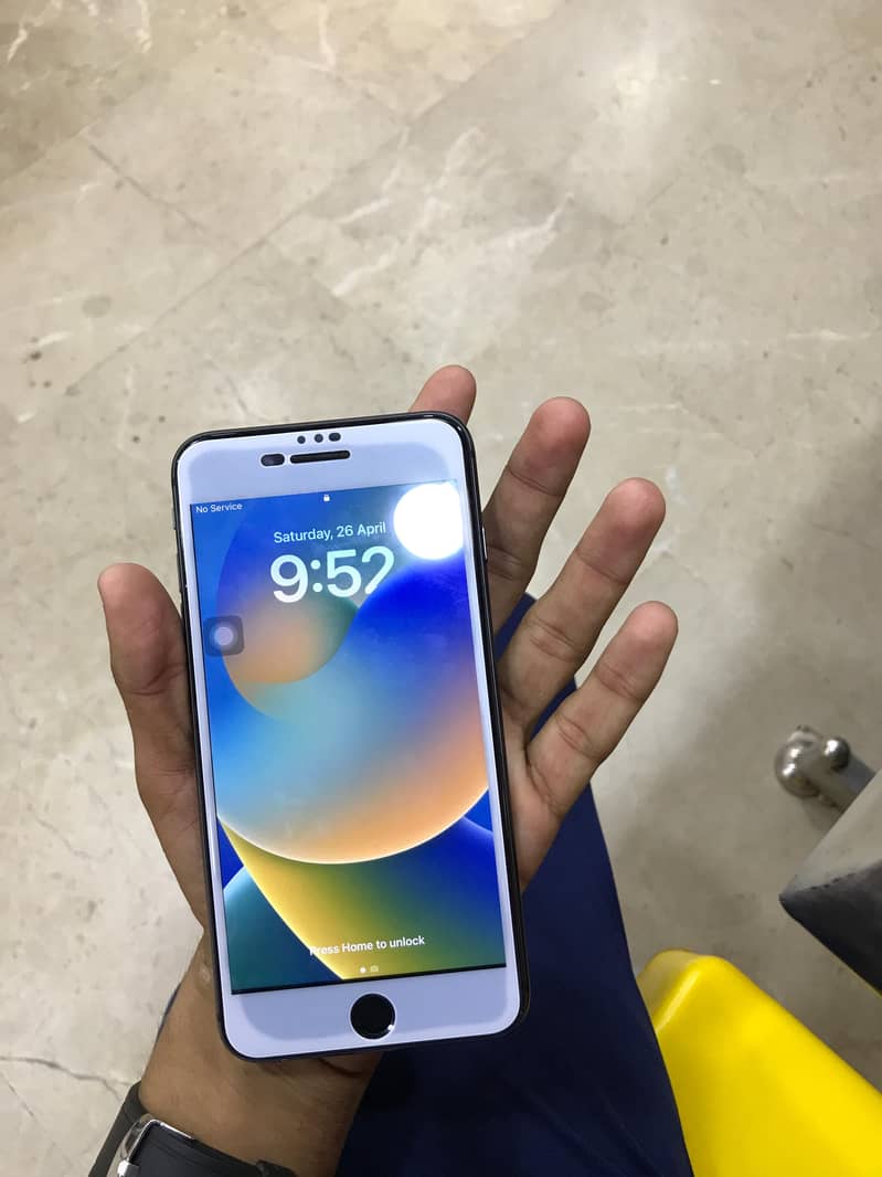 i phone 8 plus 6