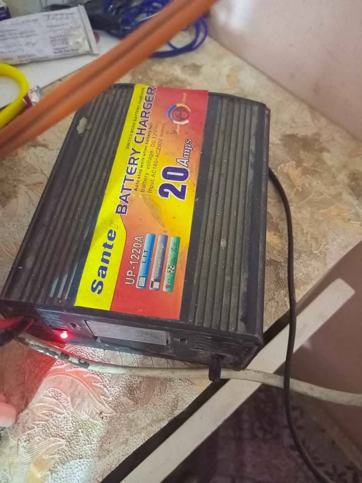 Battery And Charger 1