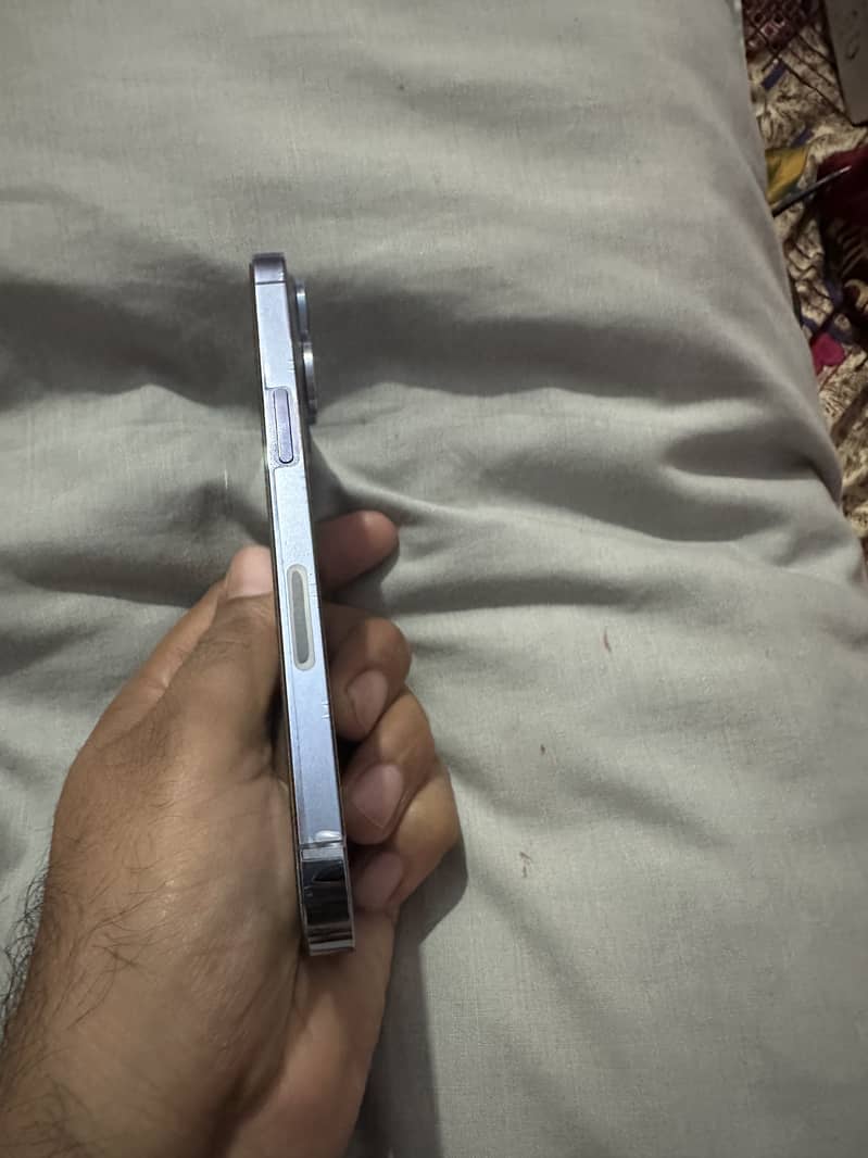 Apple iPhone 13 Pro 3