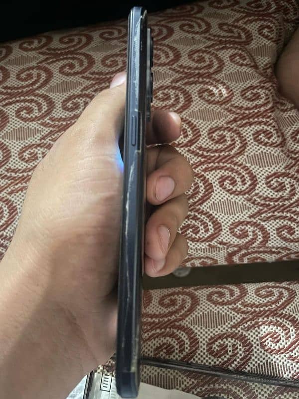 realme 9.8/128 GB 2