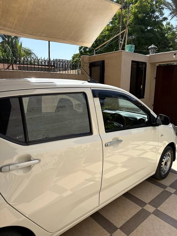 Daihatsu Mira 2024 6
