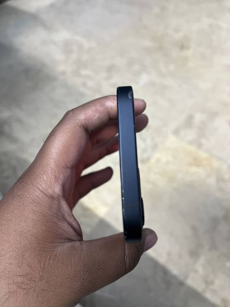 iPhone 12 64 fu non pta 4