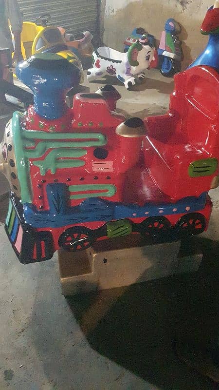 Swing Rides |  Toyland | Kid Ride | Token / Rides / jumping caslte 9