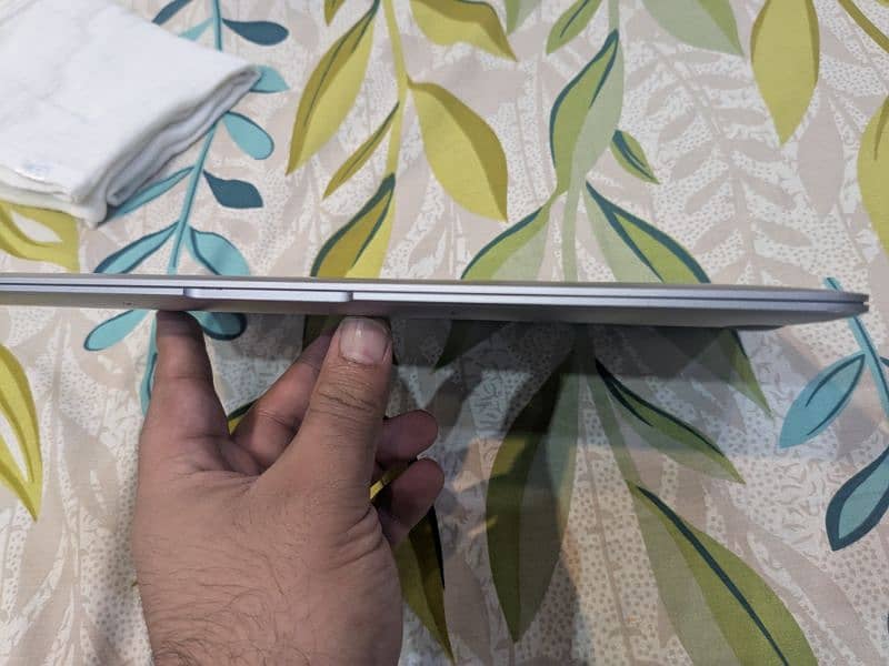 Macbook Air 2018 13 inches 1