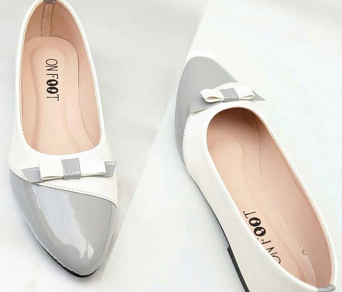 Women's Rexine Fancy Pumps 3