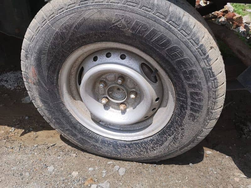 toyota hiace hai katwa k shahzor ma tyar karwaya ha 6