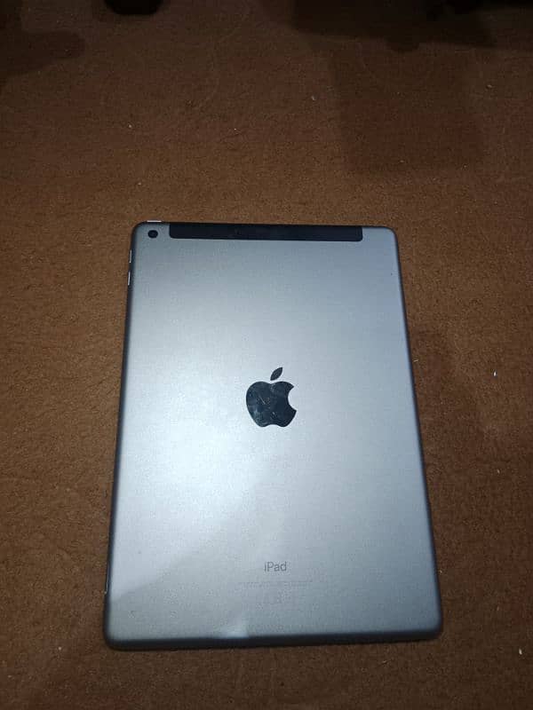 ipad 6 generation 128GB 0