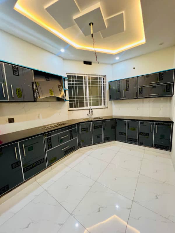 10 Marla New Single Storey House For Sale In Punjab Coop Housing Society 9