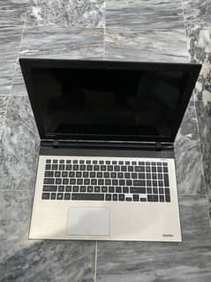 Toshiba satellite AMD with Radeon R6