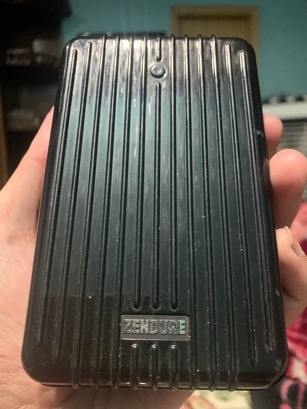 ZENDURE SuperTank 100 watt USB Type-C Portable Power Bank, 26800 mAh, 0