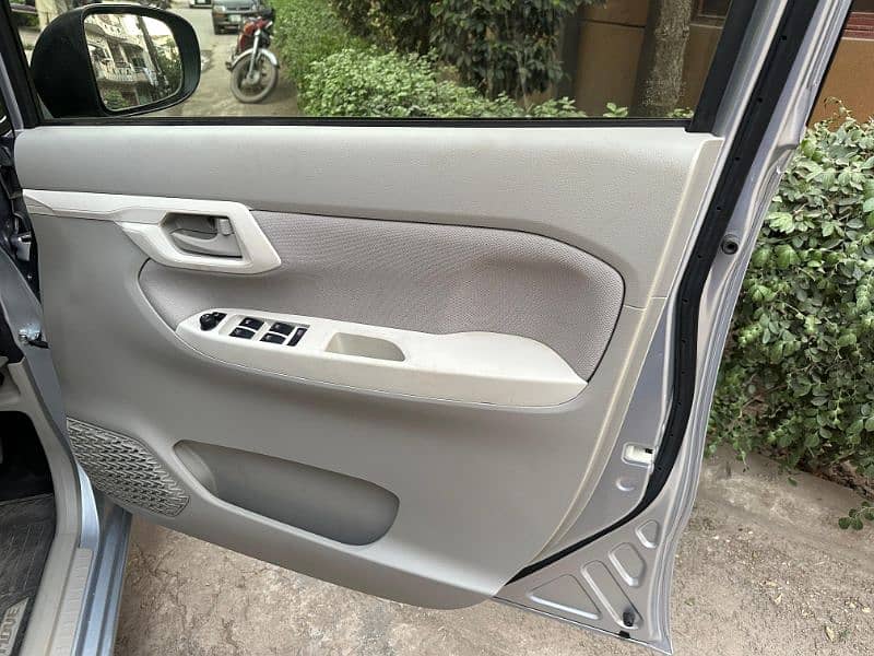 Daihatsu Move 2024 3