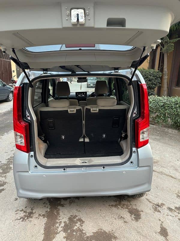 Daihatsu Move 2024 8