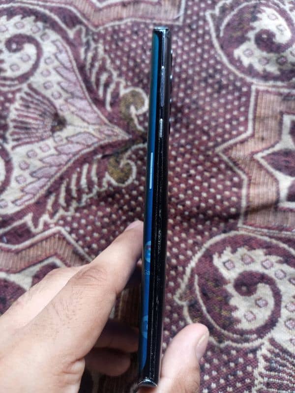 Motorola Edge 12/256 3