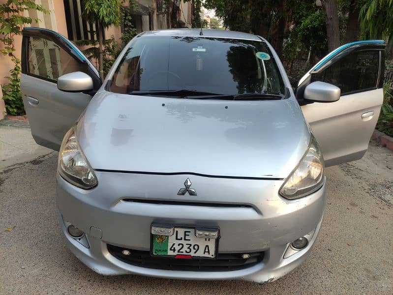 Mitsubishi Mirage 2013 0
