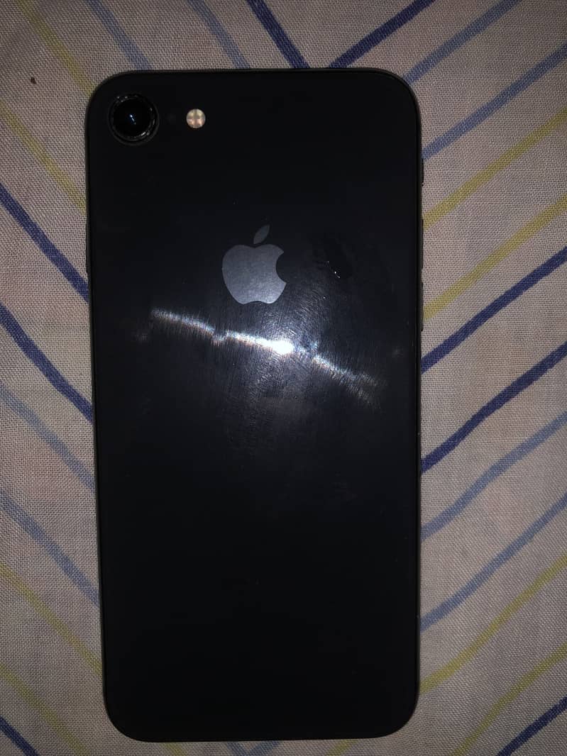 Iphone 8 64gb pta approve 1