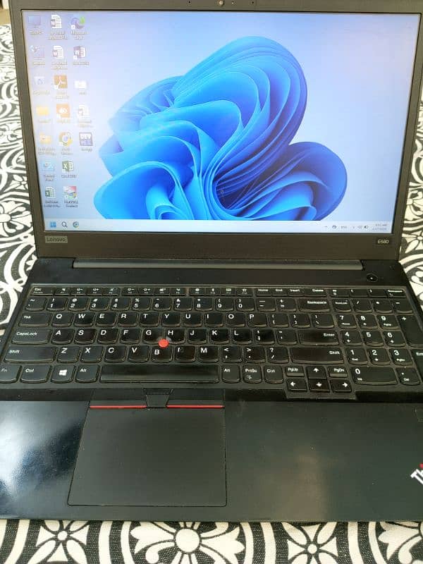 Lenovo Model /E580 For Sale with original Accessories. 0