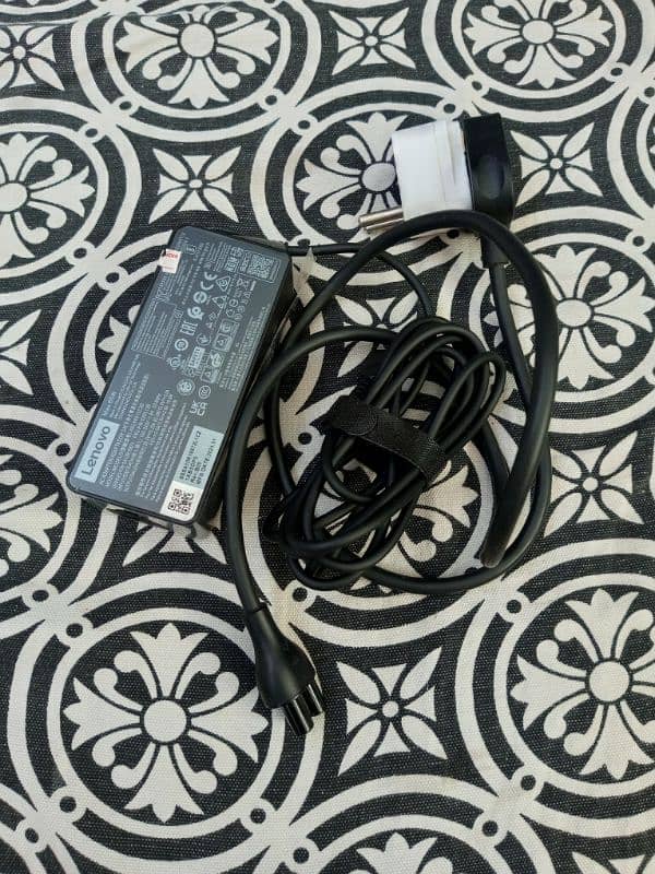 Lenovo Model /E580 For Sale with original Accessories. 5