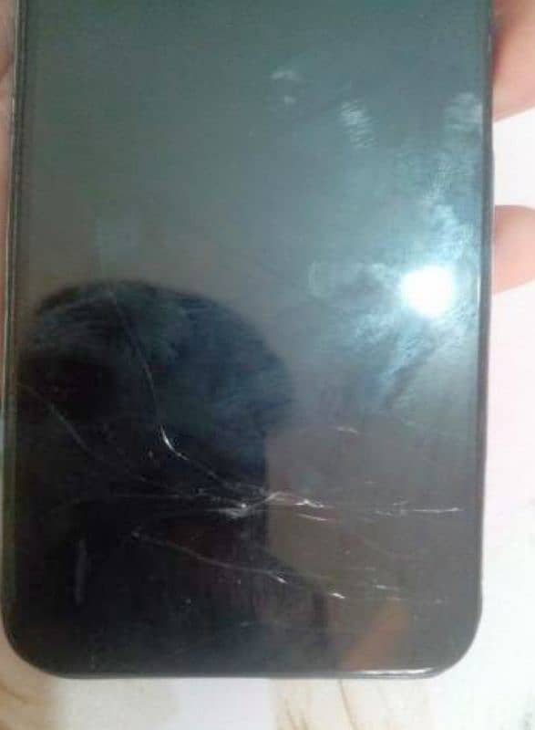 Infinix Hot 8. . . 4/64. . . PTA approved.   Exchange Possible 2