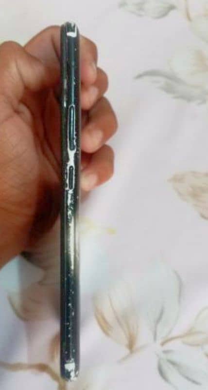Infinix Hot 8. . . 4/64. . . PTA approved.   Exchange Possible 3