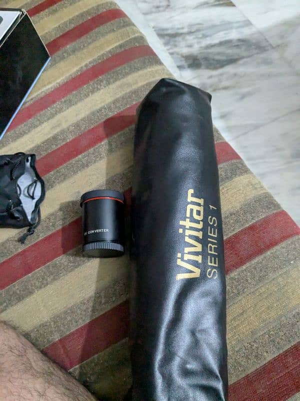 vivitar 500-1000mm lens with 2x tele-converter for Canon DSLR cameras 1